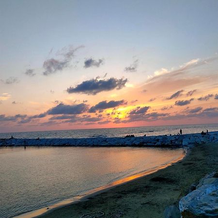 Monopat Ξενοδοχείο Marina Di Pisa Εξωτερικό φωτογραφία